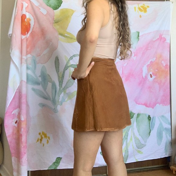 Faux Suede Autumn Mini Skirt - Picture 4 of 4